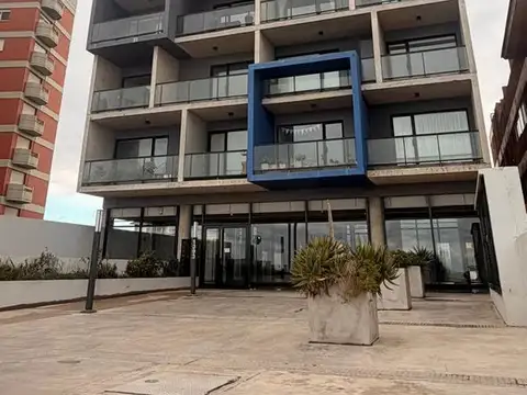 felix u camet 1300, Piso 1