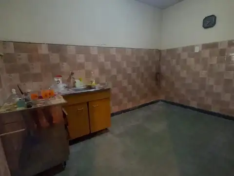 Depto Tipo Casa en Venta en Barrio España y Hospitales, USD 43.500