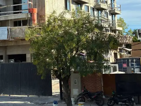 Montevideo 1400, Piso 11