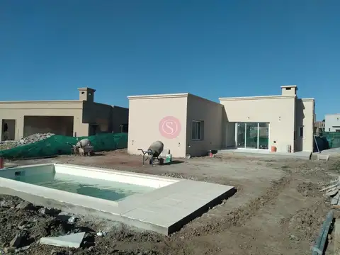 Casa en Venta en Pilar Del Este, USD 169.000