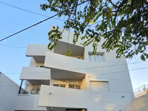 DEPARTAMENTO 1 DORMITORIO EN VENTA EN COFICO CON PATIO