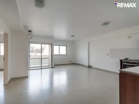 VENTA DEPARTAMENTO 2 AMBIENTES C/ COCHERA-FLORESTA