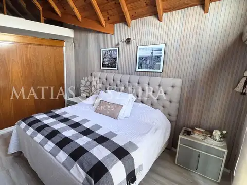 Depto Tipo Casa en Venta con 2 cocheras