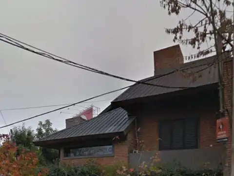 Casa en Venta en El Palomar, USD 450.000