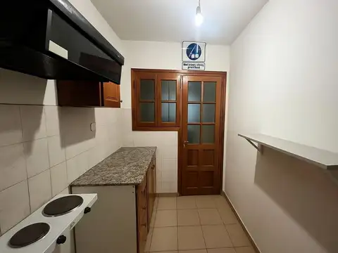 Departamento 5 ambientes con 1 baño