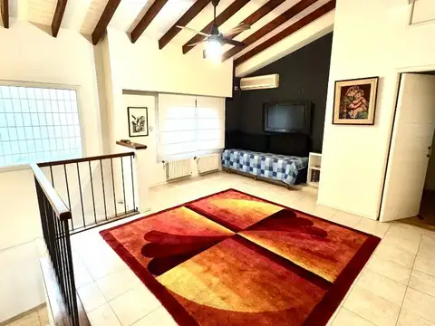 CASA EN VENTA SOBRE LOTE DE 10 X 15