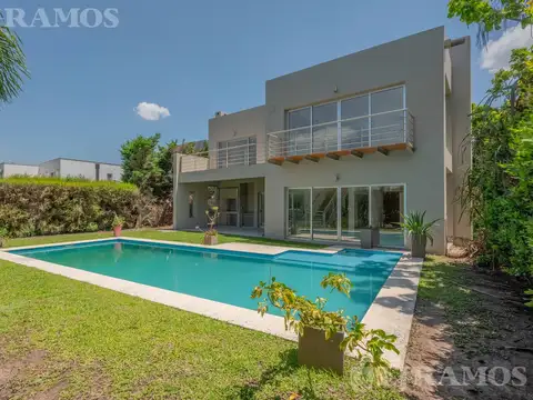 Casa en Alquiler de 3 dormitorios