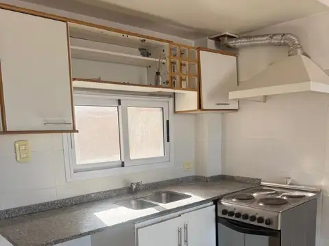 Departamento en Alquiler en Castelar Sur, $ 450.000