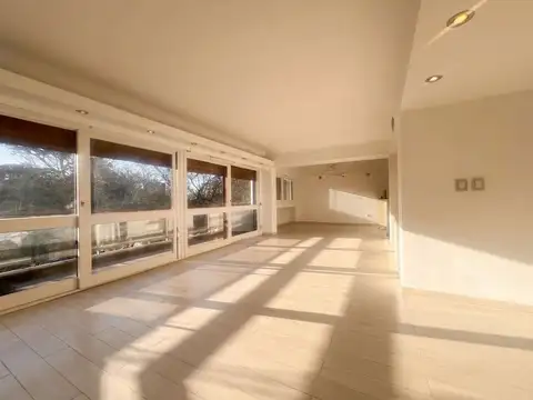 Departamento en Venta en Plaza Mitre, USD 369.900