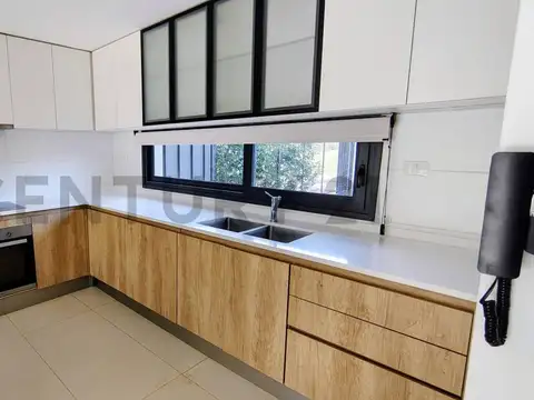 Casa 3 ambientes con 2 baños