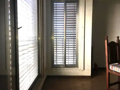 Local en Venta 55 años