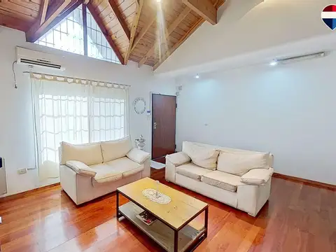 Casa en Venta en Caseros, USD 245.000