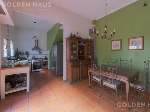 Depto Tipo Casa en Venta de 4 dormitorios