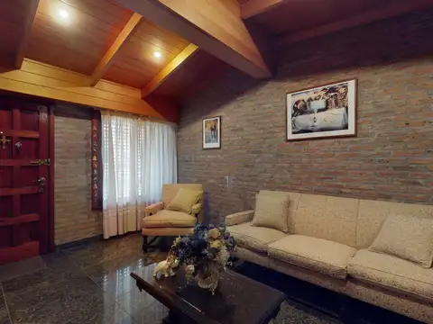 Casa en Alquiler en La Plata, $ 1.700.000