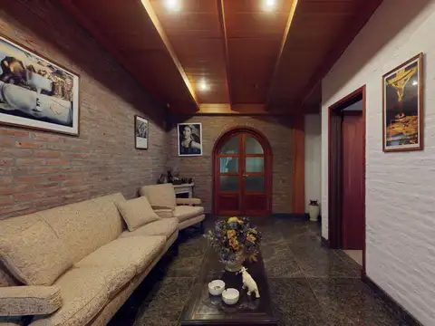 Casa en Alquiler de 3 dormitorios