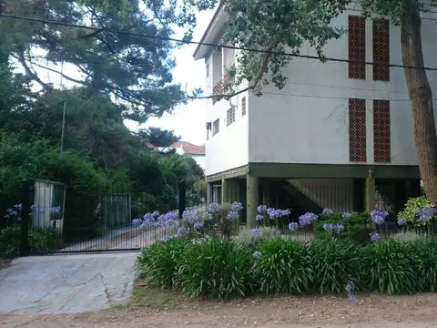Alquiler depto. 3 amb. en Barrio Norte, Villa Gesell  