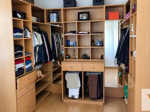 Casa en Venta - 3 Dormitorios 2 Baños - 610mts - Mar Del Plata