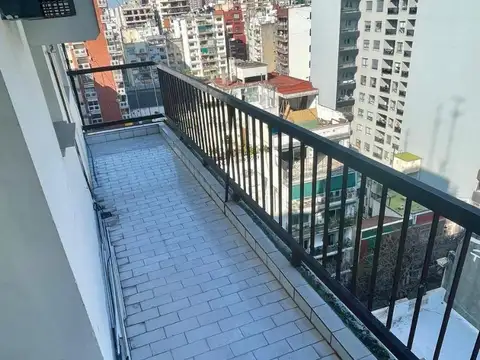 PALERMO BOTÁNICO – 2 AMB. PISO 11 CON BALCÓN TERRAZA Y SOL