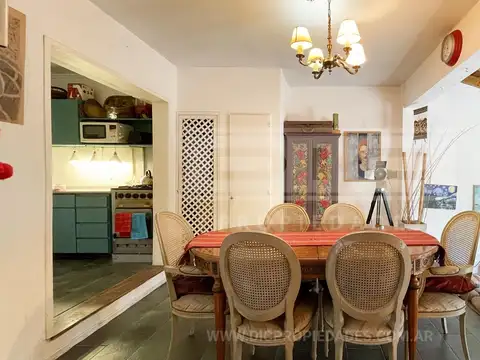 Depto Tipo Casa 5 ambientes con 2 baños