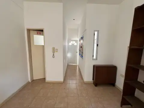 Depto Tipo Casa en Alquiler de 1 dormitorio