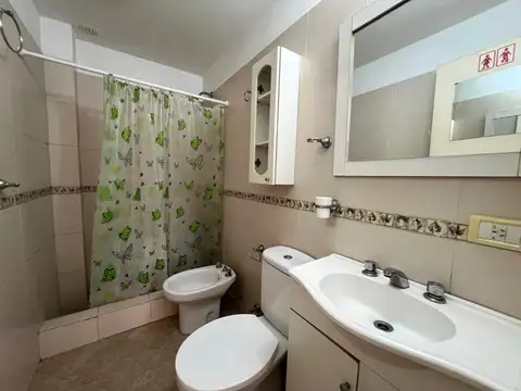 Depto Tipo Casa en Alquiler en Munro, $ 700.000