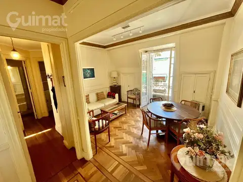 Semi-piso 3 amb   De´p. /balcon al frente muy luminoso - Recoleta