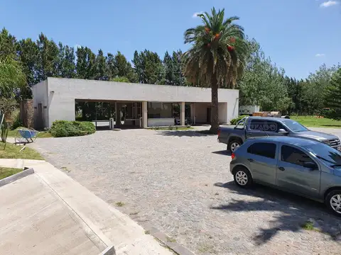 Departamento en Venta con 2 cocheras