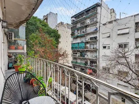 VENTA DEPTO 3AMB CON ESCRITORIO Y BALCON