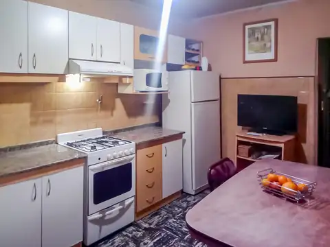 VENTA | PERMUTA - Dos casas de 3 dormitorios construidas en el mismo lote - Belgrano, Rosario.
