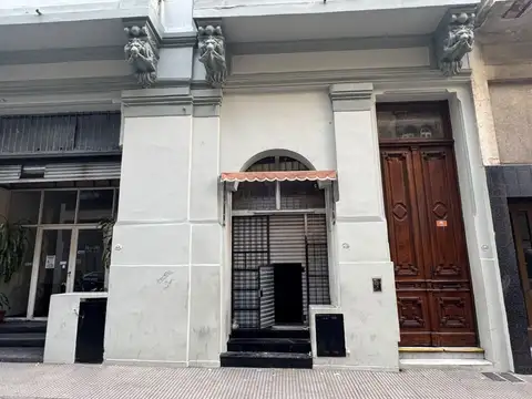Local en Alquiler en Monserrat, $ 480.000