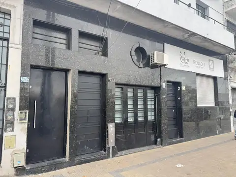 Depto Tipo Casa 5 ambientes con 2 baños