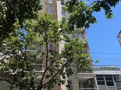 DEPARTAMENTO ALQUILER DOS DORMITORIOS BALCON COCHERA REPUBLICA DE LA SEXTA ENTRO ROSARIO