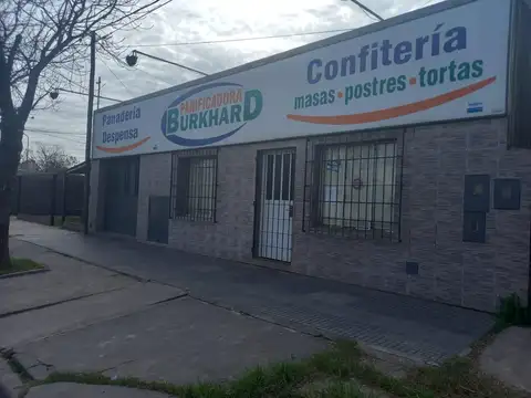 Aguado al 900