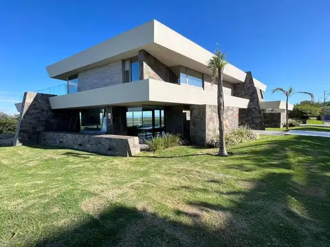 Alquiler Country La Cuesta Calera tres dormitorios