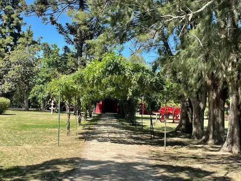 El Mirador  Club de Campo   ruta 2 km 90