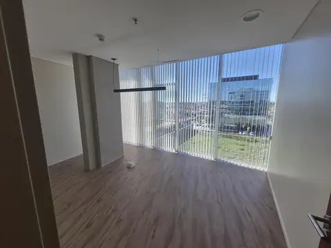 Oficina Monoambiente con 2 baños