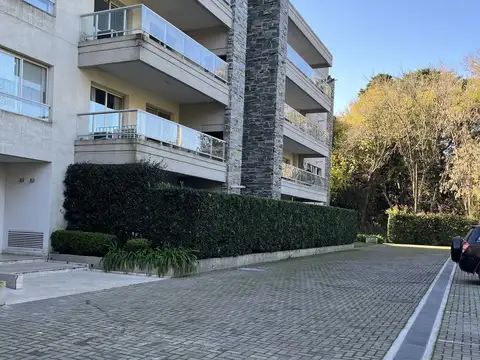 Departamento en Alquiler de 3 ambientes