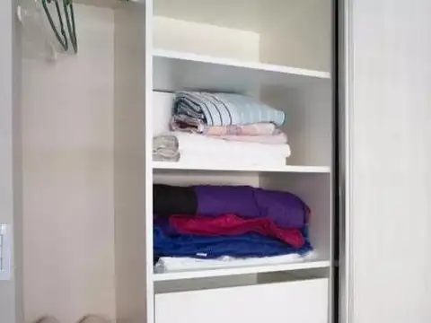 Oficina 12 ambientes con 6 baños