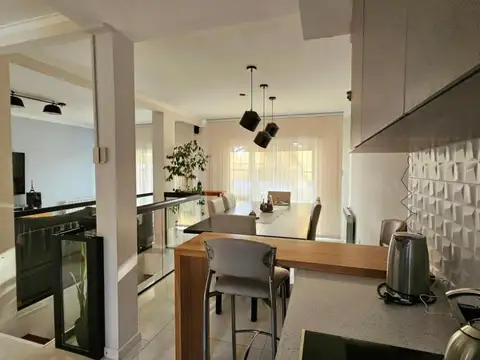 Departamento en Alquiler de 4 ambientes