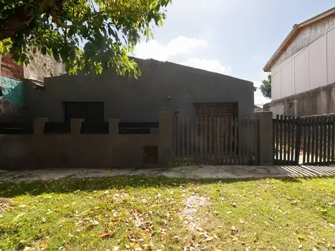 Oportunidad Venta Casa  Troncos de Talar