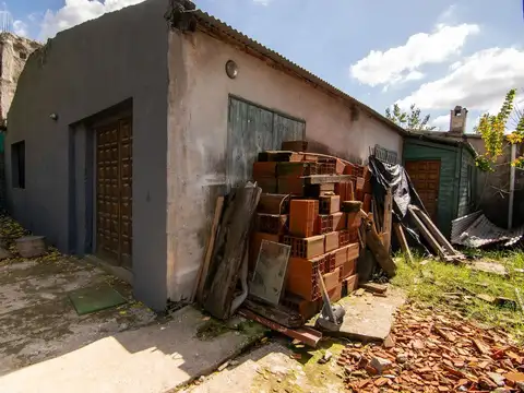 Casa en Venta con 1 cochera