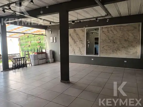 Local en Venta 15 años