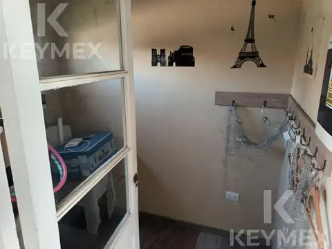 Local en Venta en Los Hornos, USD 64.000