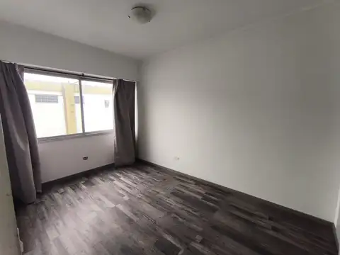 Departamento en Alquiler 50 años
