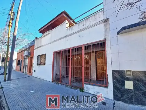 Venta Casa Lote Propio 7,80 x 13,50 en Villa Lugano