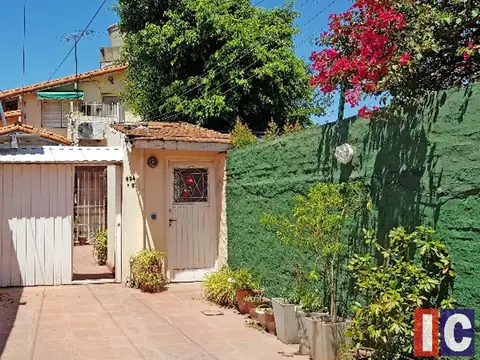 Casa 3 ambientes venta Ituzaingó Norte