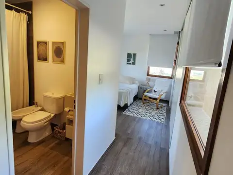 Casa 4 ambientes en Venta Campos de Roca II