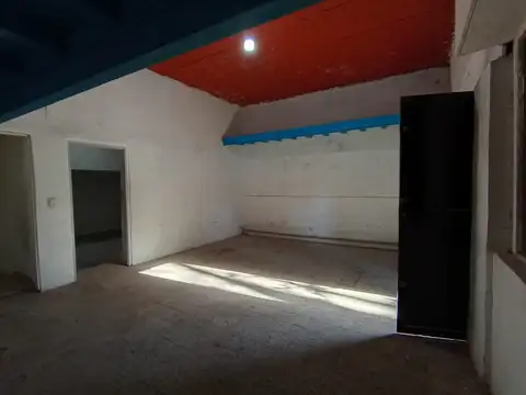 Local en Alquiler en Villa Luro, $ 800.000
