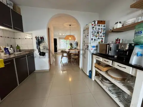 Venta dúplex 3 amb con patio y parrilla en Ituzaingó
