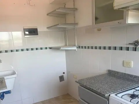 Departamento en Alquiler en Banfield, $ 700.000